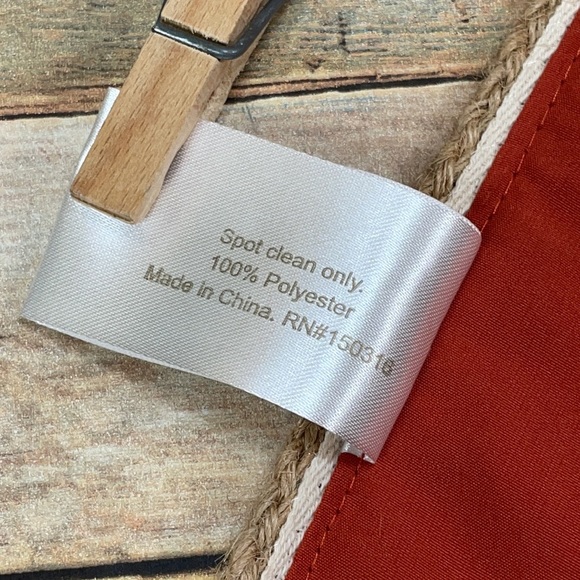 Fall Table Runner with embroidered Pumpkins - Picture 7 of 10